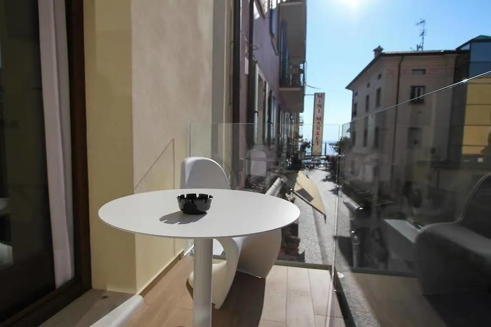 Hotel Miro' Garda