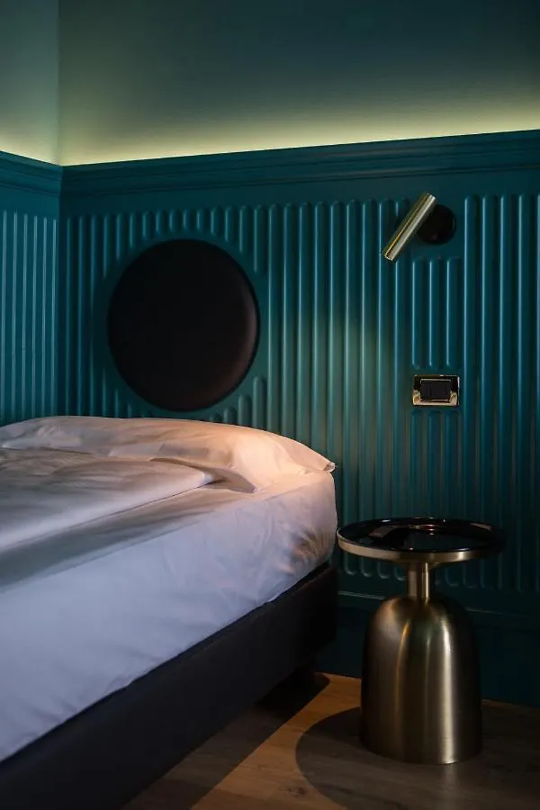 Hotel Miro' Garda  3*, Garda (Verona) İtalya