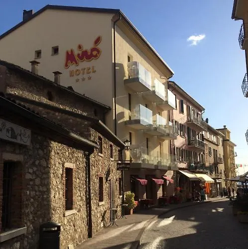 Hotel Miro' Garda