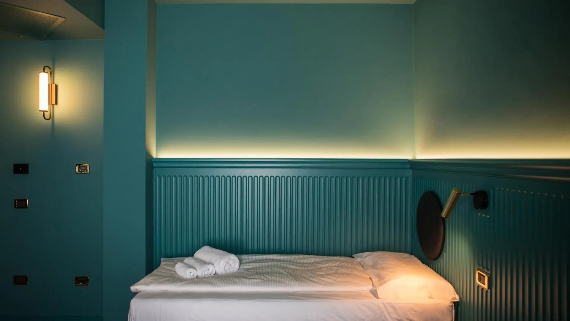 Hotel Miro' Garda  İtalya