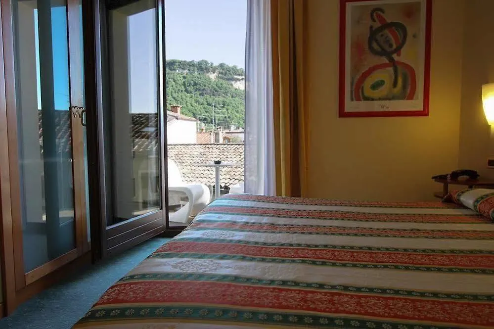 Hotel Miro' Garda  Garda (Verona)