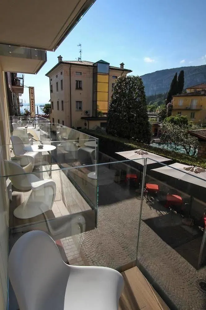 Hotel Miro' Garda  3*, Garda (Verona) İtalya
